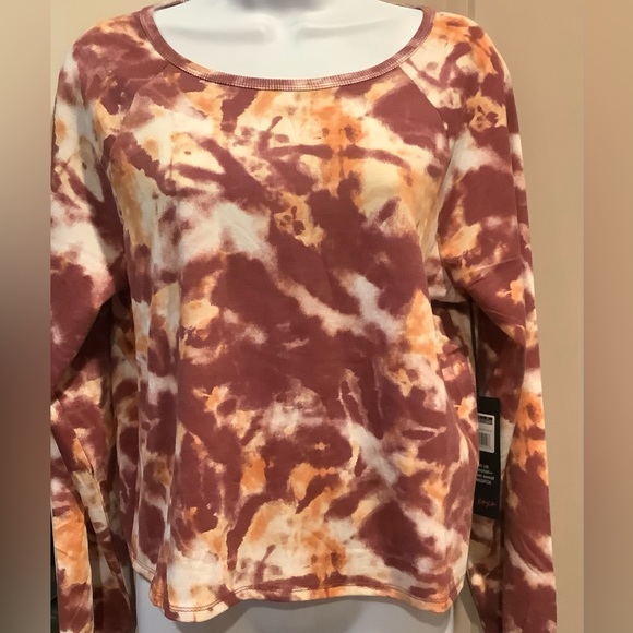 Wildfox Tops - WILDFOX Dry Rose/Apricot Tan Washed Tie Dyed Sweatshirt, sizes M or XL, NWT